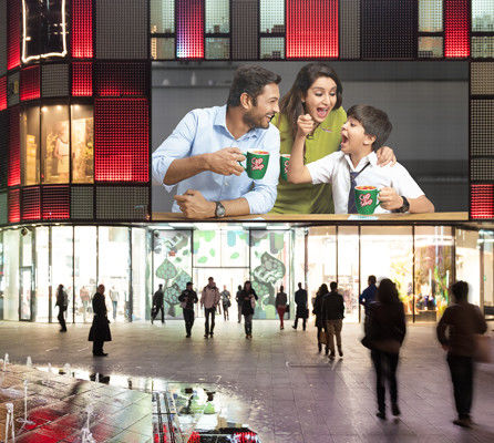 Alışveriş Merkezi için Reklam Ekran Kiosk Billboard P4 Led Video Dijital Tabela